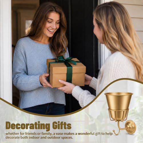 🌿 Golden Wall Bloom Vase – Sculptural Metal Wall Planter